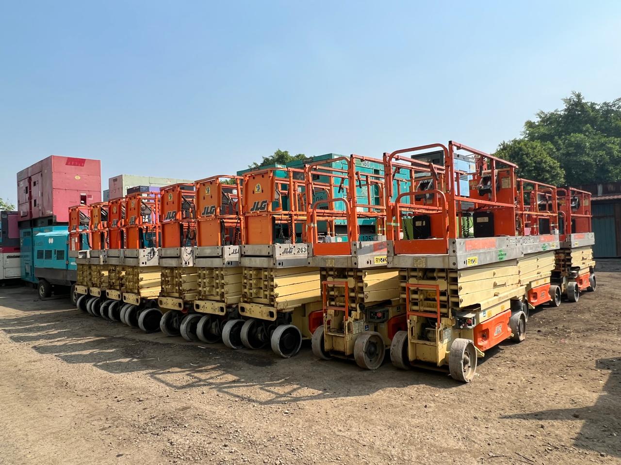 250dadc4-a46d-45a3-8a7c-8b7c601f4f22 (1)