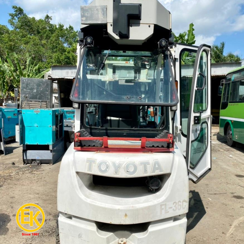 Toyota 3.5 tấn (5)