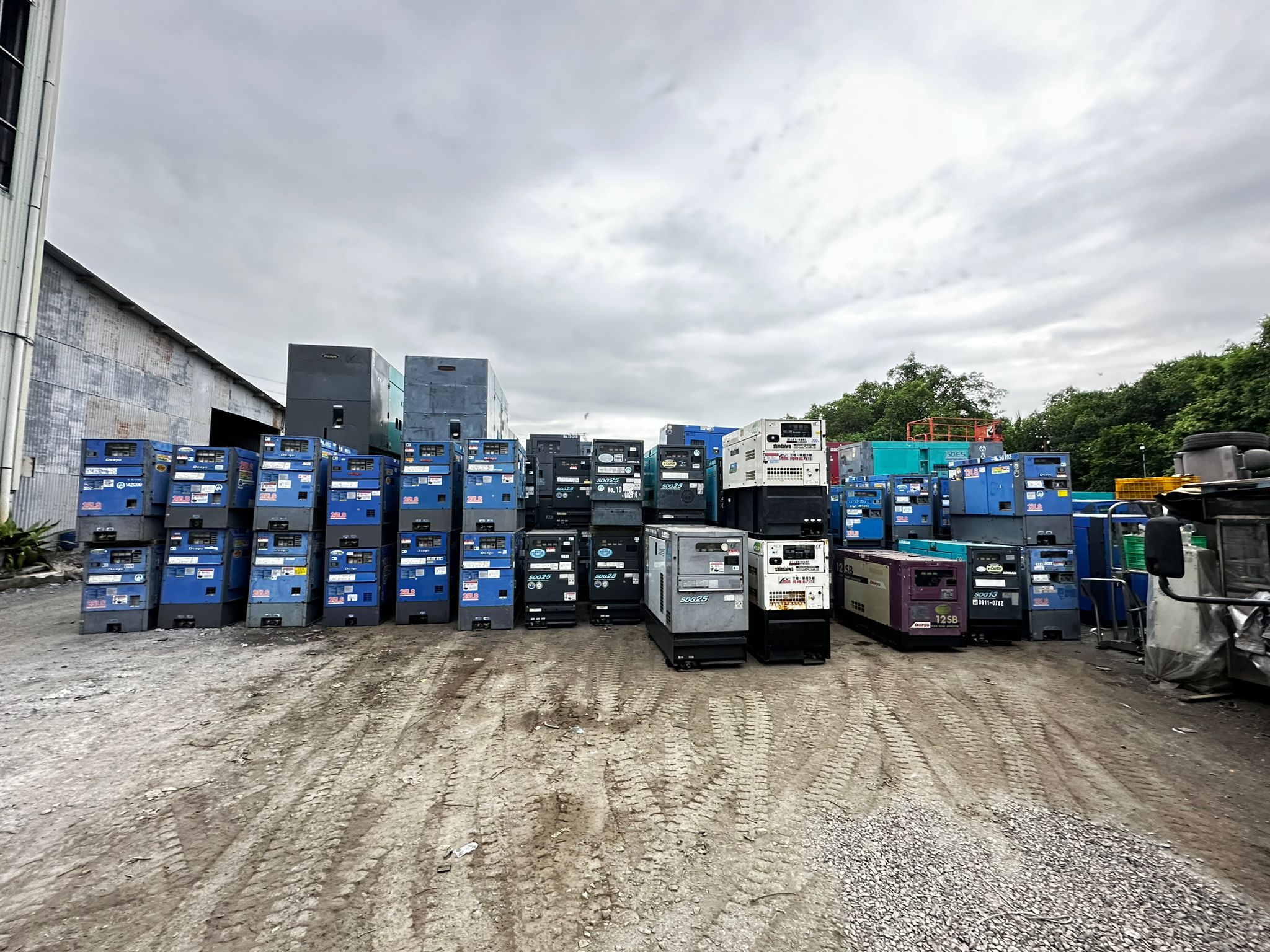 e697f171-a419-4a94-8e4a-e4e4be968552